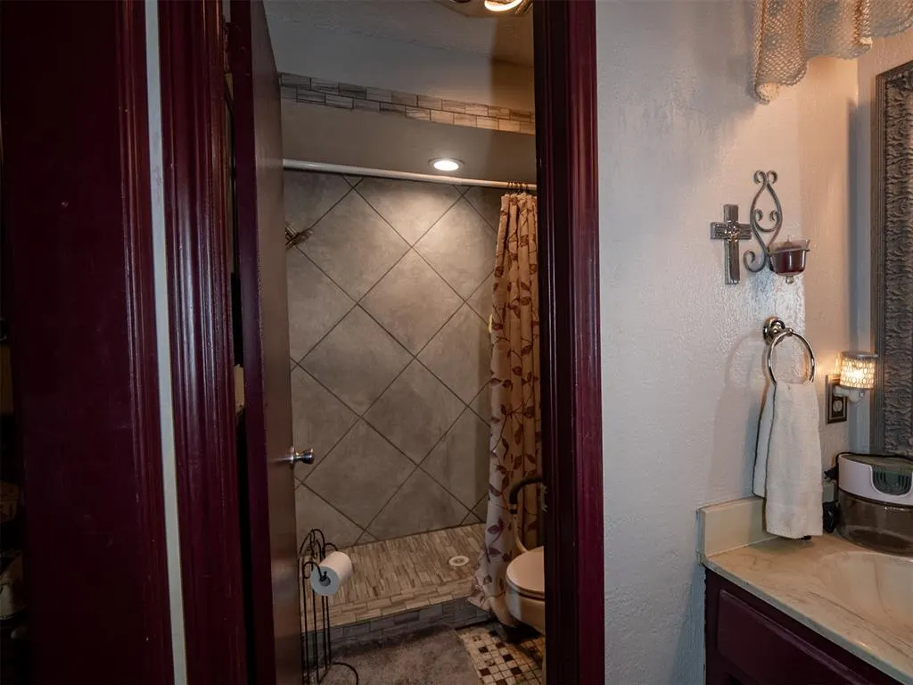 Photo 15 — 15009 Doble Road, Oklahoma City, OK 73165