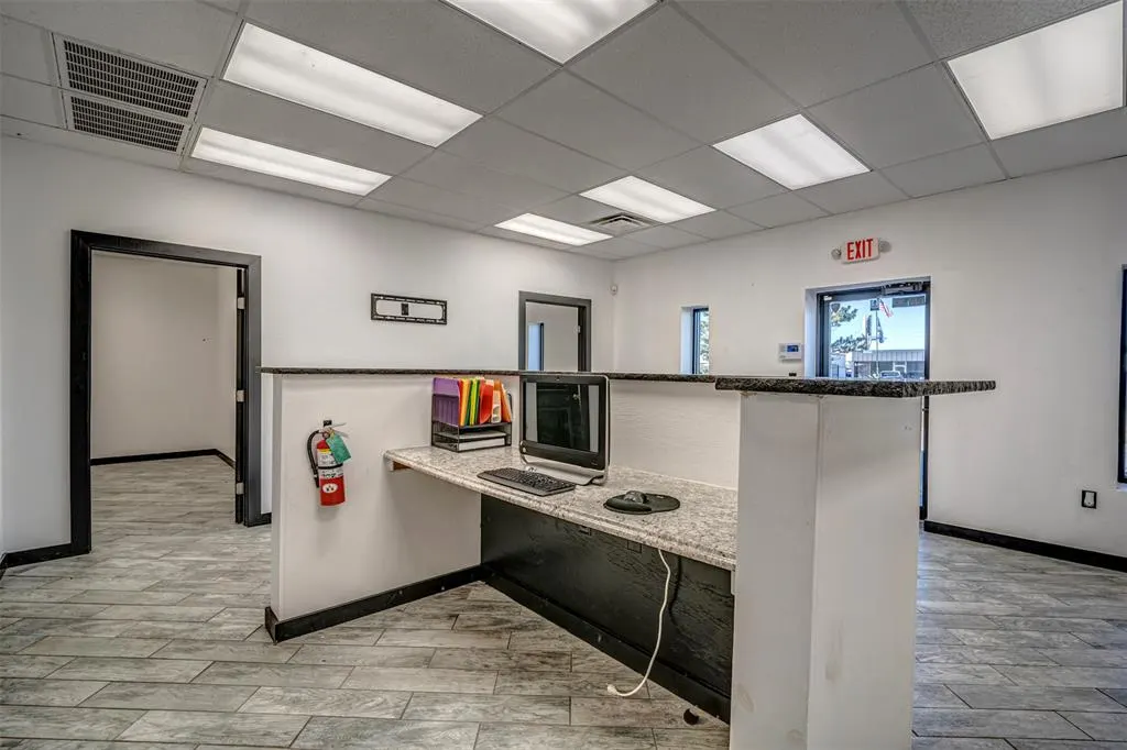 Photo 7 — 1831 Industrial Boulevard, Norman, OK 73069