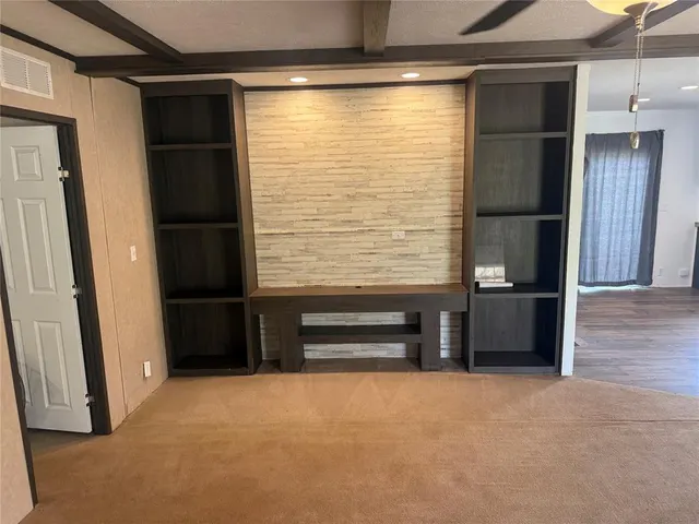 Photo 6 — 6970 Stephens Road, Hinton, OK 73047