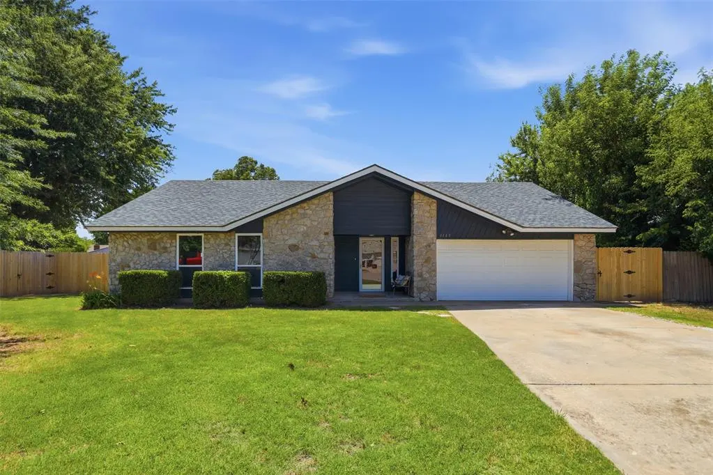 Front exterior — 1113 Choctaw Ridge Road, Midwest City, OK 73130