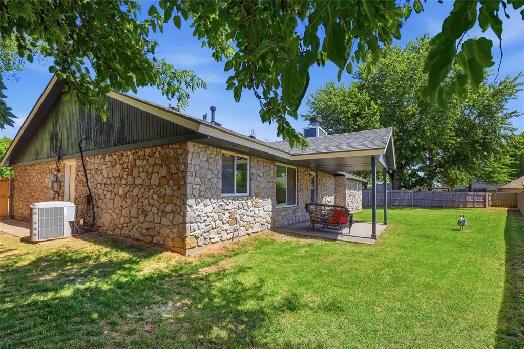 Photo 35 — 1113 Choctaw Ridge Road, Midwest City, OK 73130