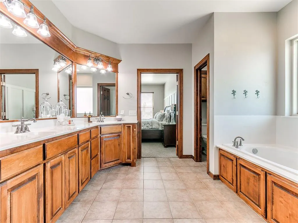 Photo 27 — 17801 Chatham Hills Road, Norman, OK 73071
