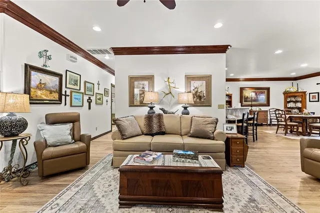 Photo 5 — 123 W 6th Street, Hydro, OK 73048