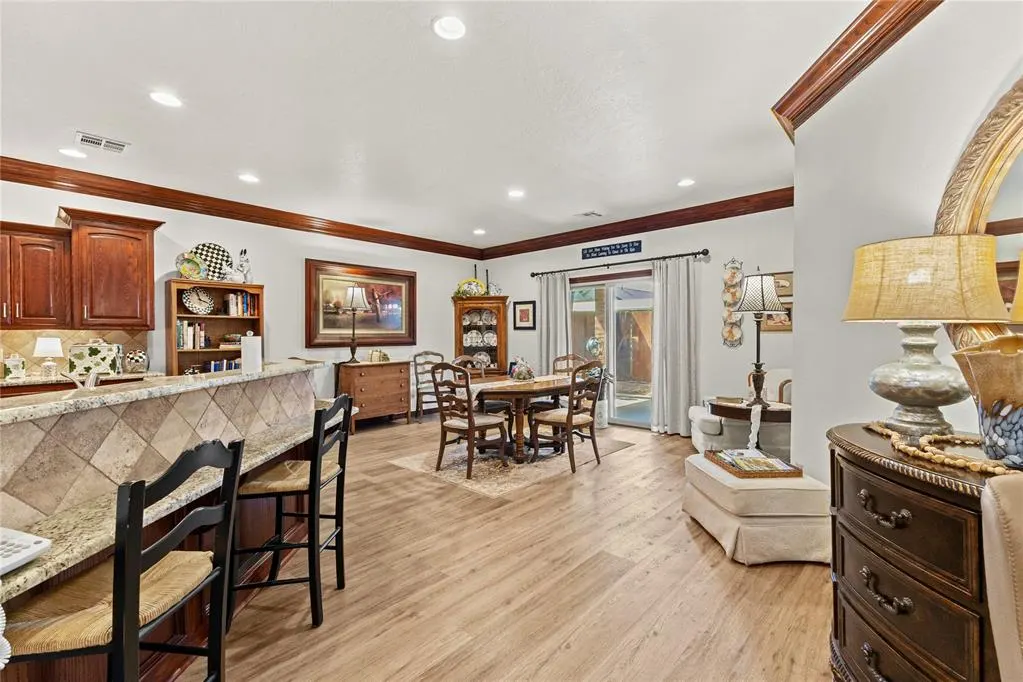 Photo 7 — 123 W 6th Street, Hydro, OK 73048