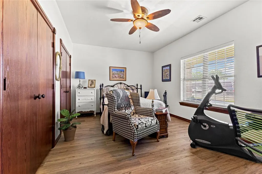 Photo 18 — 123 W 6th Street, Hydro, OK 73048