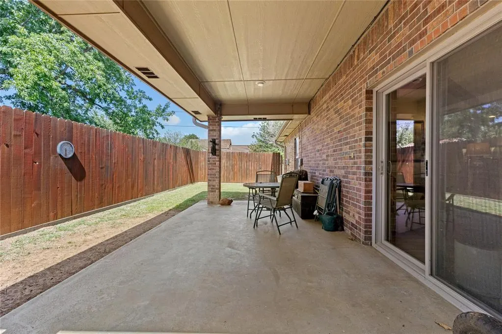 Photo 23 — 123 W 6th Street, Hydro, OK 73048