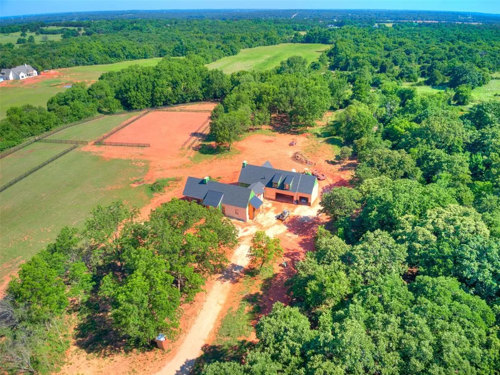 Photo 10 — 6 NE 164th Street, Luther, OK 73054