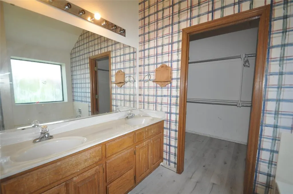 Photo 11 — 2212 SW 135th Place, Oklahoma City, OK 73170