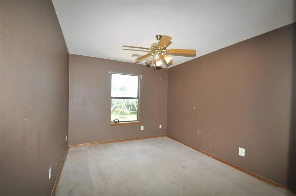 Photo 14 — 2212 SW 135th Place, Oklahoma City, OK 73170