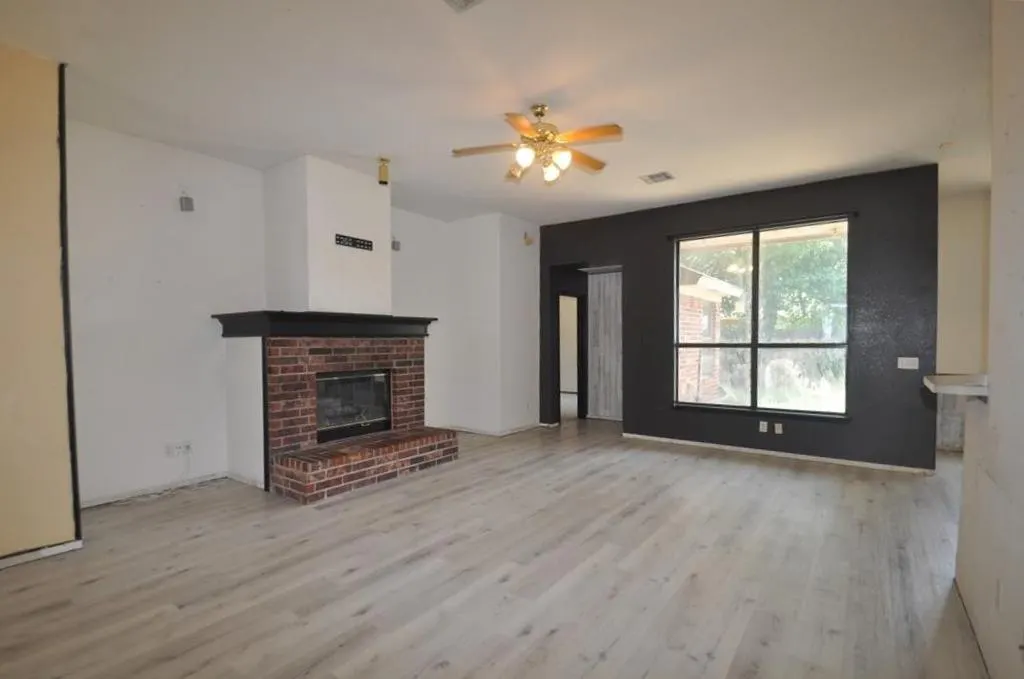 Photo 3 — 2212 SW 135th Place, Oklahoma City, OK 73170