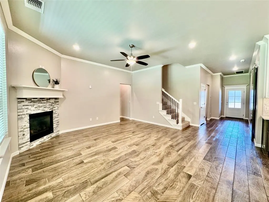 Photo 6 — 716 E Barajas Terrace, Mustang, OK 73064