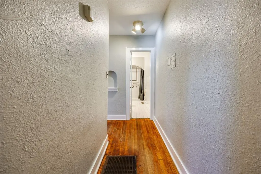 Photo 19 — 2835 NW 22nd Street, Oklahoma City, OK 73107