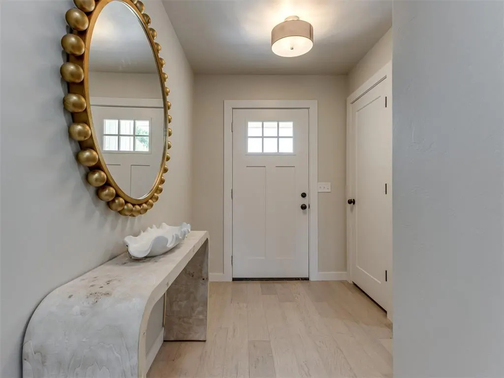 Photo 2 — 840 NW 105th Street, Oklahoma City, OK 73114