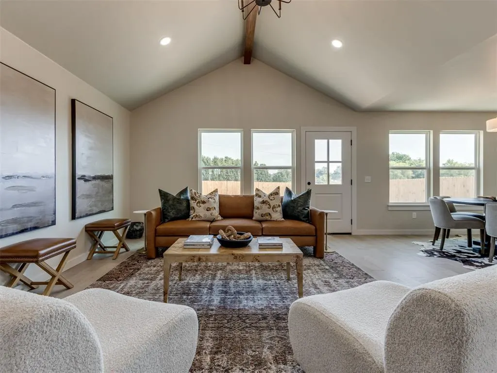 Photo 5 — 840 NW 105th Street, Oklahoma City, OK 73114