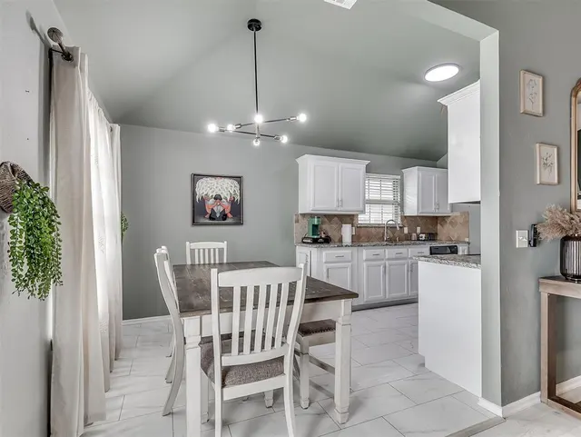 Photo 8 — 5610 Clearwater Drive, Oklahoma City, OK 73179