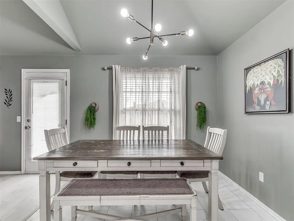 Photo 10 — 5610 Clearwater Drive, Oklahoma City, OK 73179