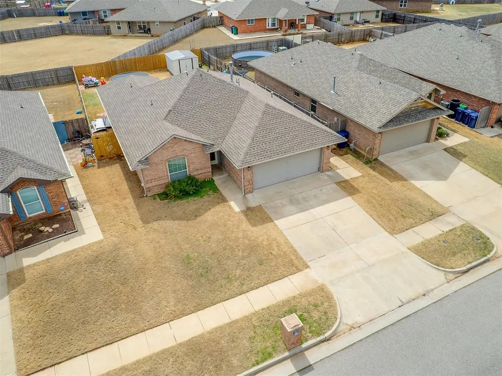 Photo 37 — 5610 Clearwater Drive, Oklahoma City, OK 73179