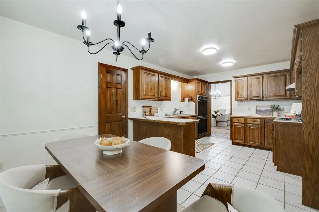 Photo 11 — 1416 Brixton Road, Edmond, OK 73034