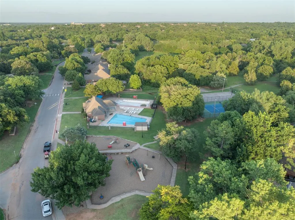 Photo 37 — 1416 Brixton Road, Edmond, OK 73034