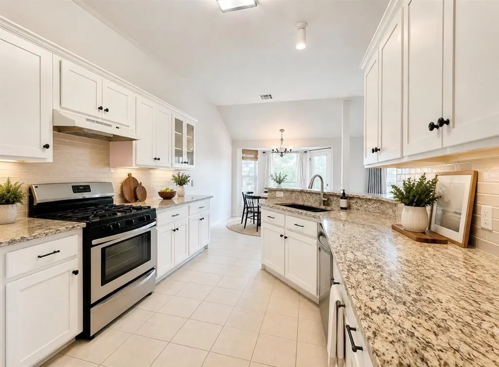Photo 9 — 3617 Crail Drive, Norman, OK 73072