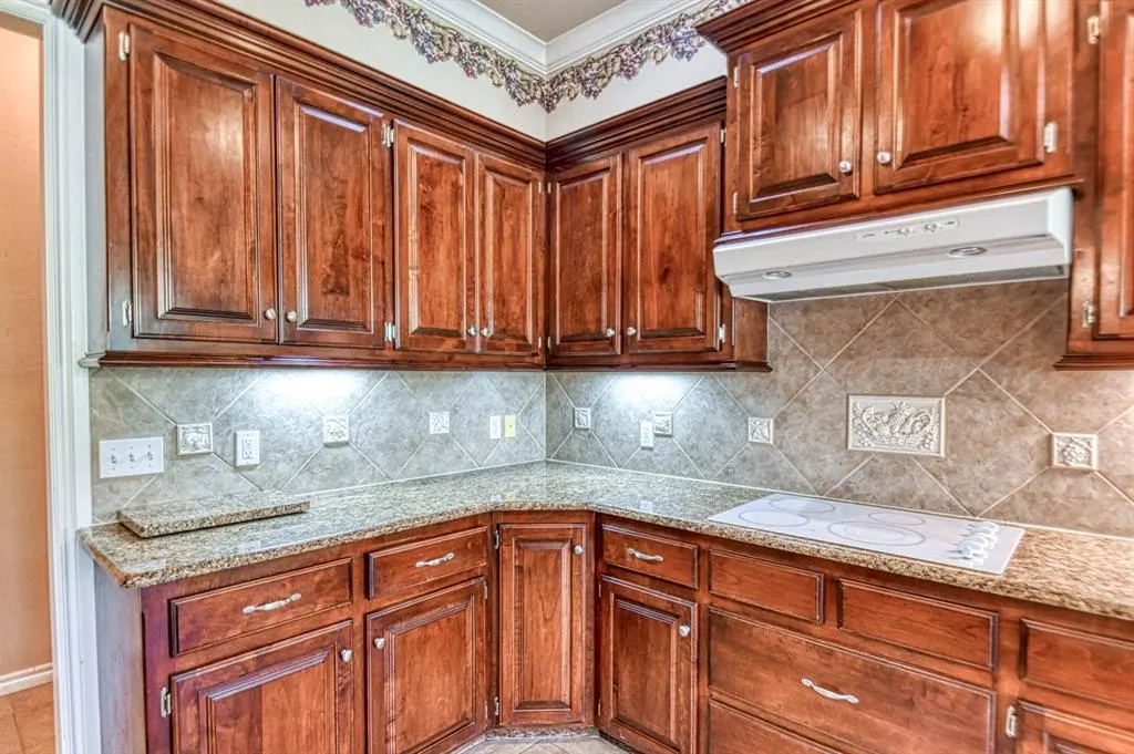 Photo 20 — 2821 Stonebridge Court, Norman, OK 73071
