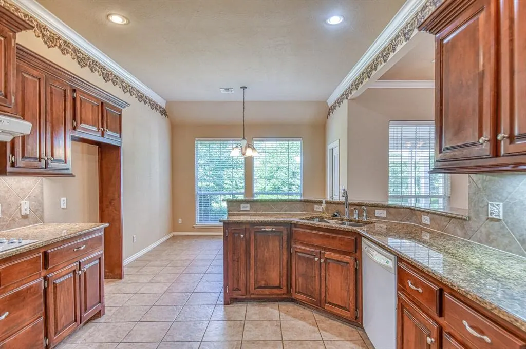 Photo 21 — 2821 Stonebridge Court, Norman, OK 73071