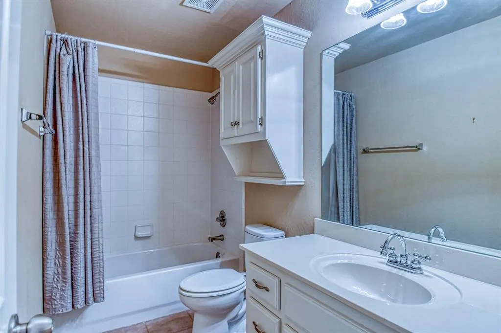 Photo 33 — 2821 Stonebridge Court, Norman, OK 73071
