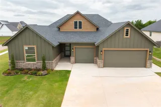 Sold home at 11729 NW 105th Street