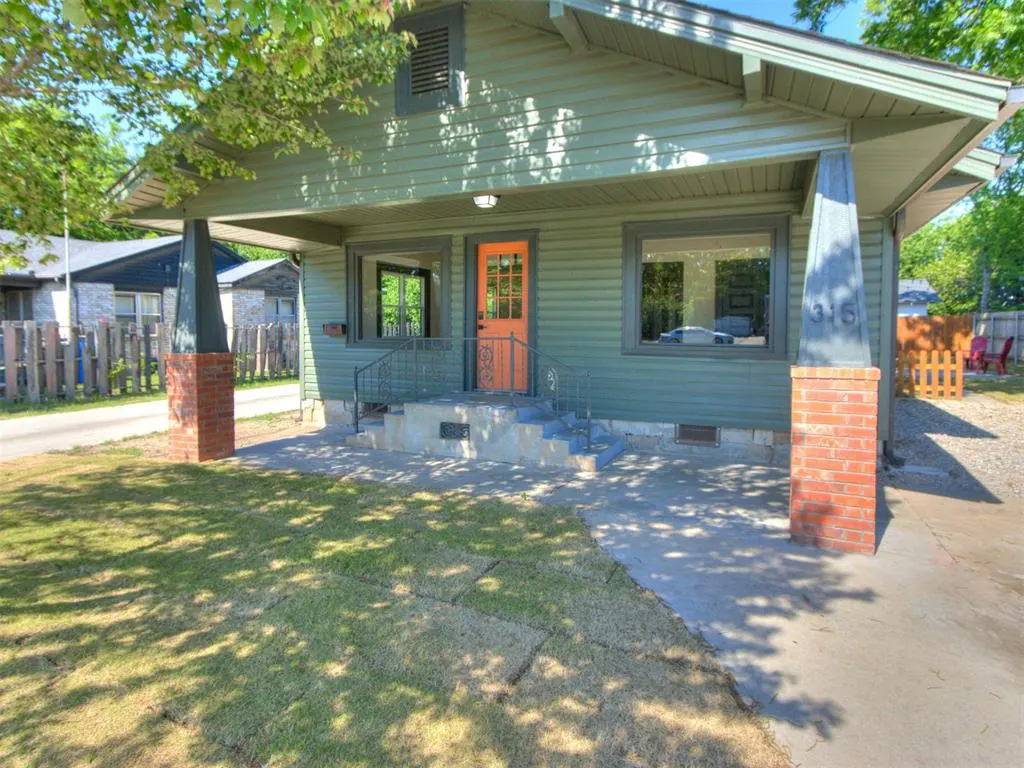 Front exterior — 315 N Crawford Avenue, Norman, OK 73069