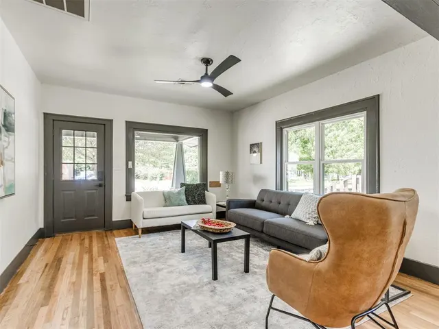 Photo 3 — 315 N Crawford Avenue, Norman, OK 73069