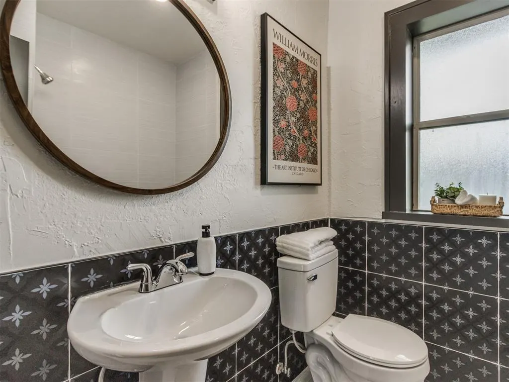 Photo 19 — 315 N Crawford Avenue, Norman, OK 73069