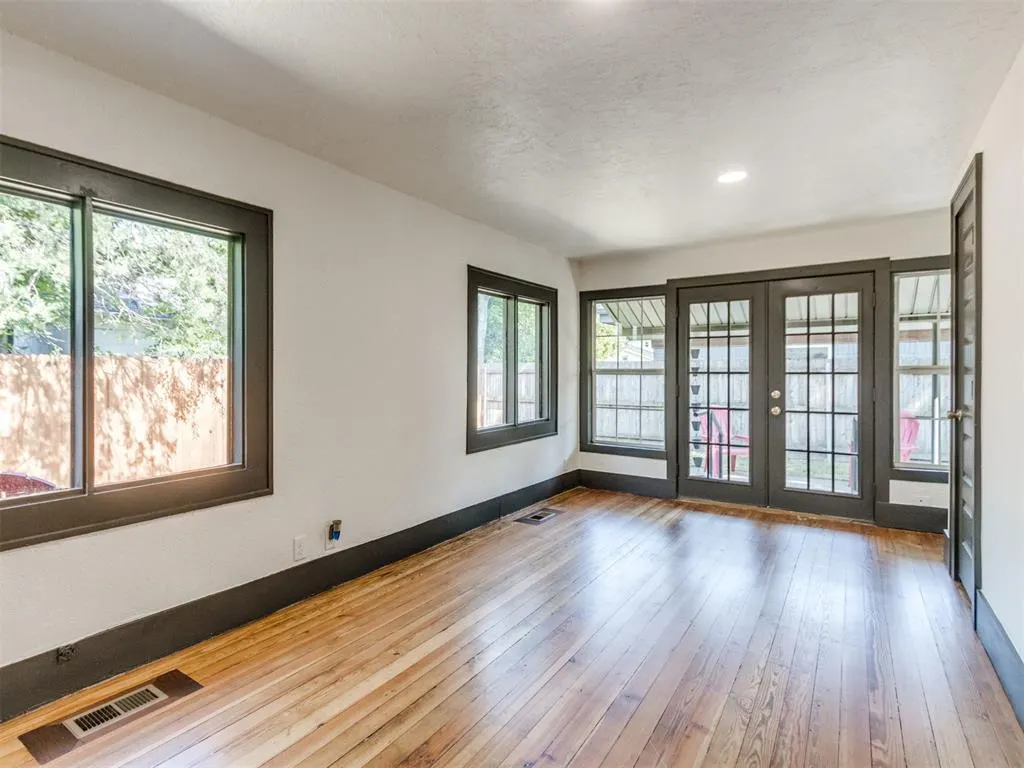 Photo 29 — 315 N Crawford Avenue, Norman, OK 73069