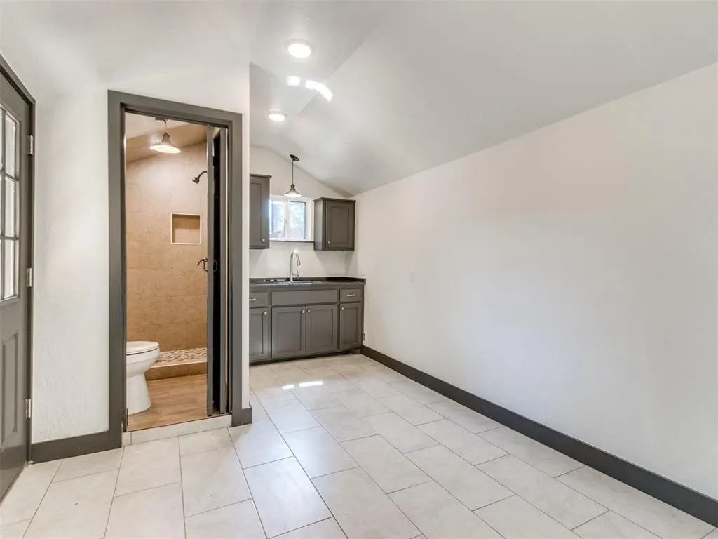 Photo 37 — 315 N Crawford Avenue, Norman, OK 73069