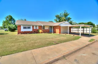 Sold home at 2 Philbrook Drive
