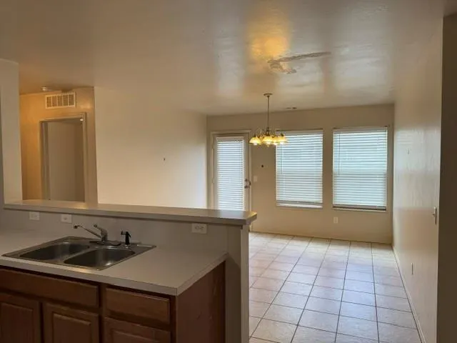 Photo 6 — 805 Grickle Drive, Norman, OK 73069