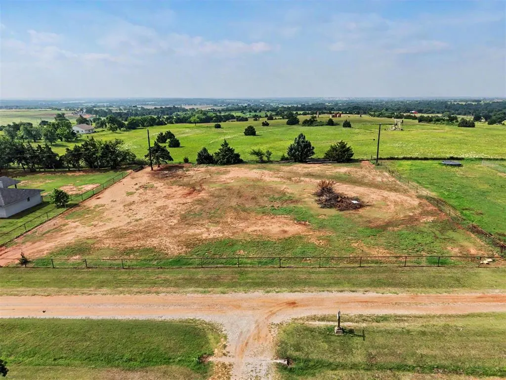Photo 7 — 3164 Sharon Gale Drive, Guthrie, OK 73044