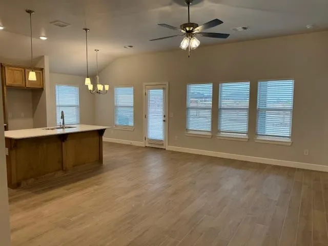 Photo 4 — 2449 Heather Road, Blanchard, OK 73010