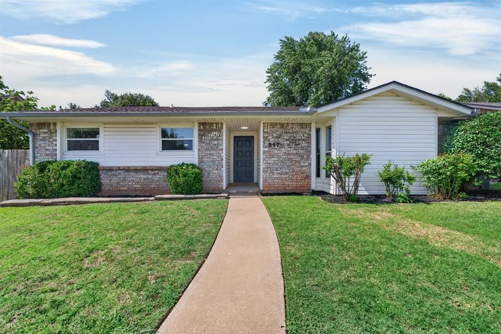 Front exterior — 517 NW 139th Street, Edmond, OK 73013