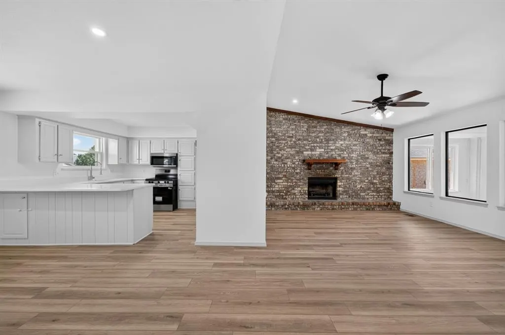 Photo 3 — 517 NW 139th Street, Edmond, OK 73013