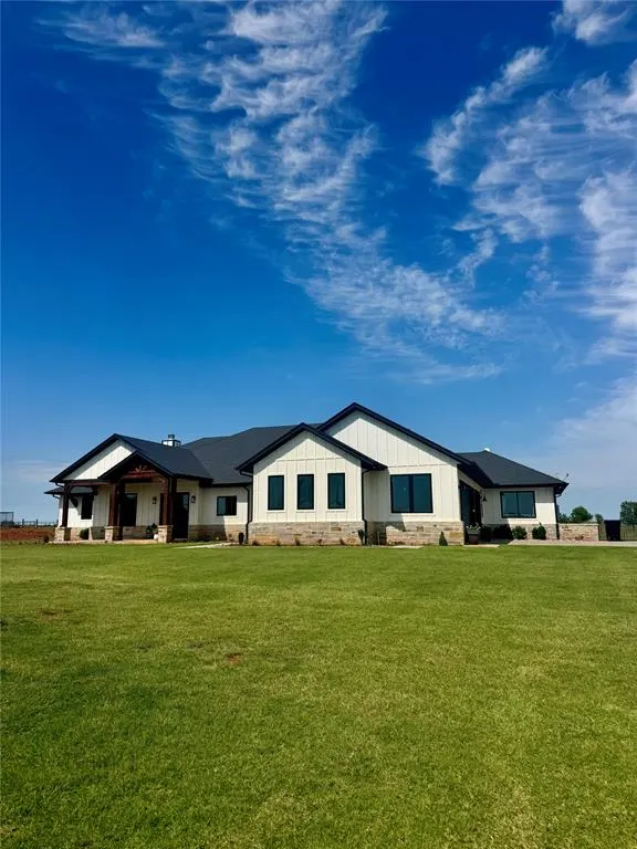 Front exterior — 26244 E 868 Road, Cashion, OK 73016