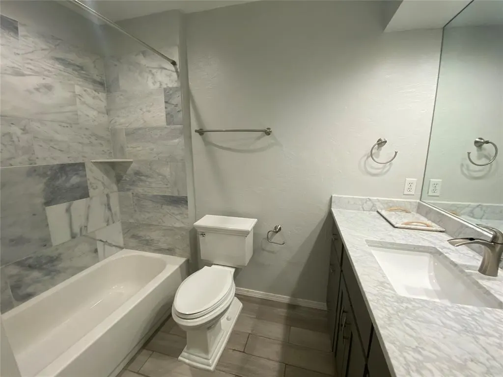 Photo 13 — 2433 N Shady Tree Drive, Edmond, OK 73013