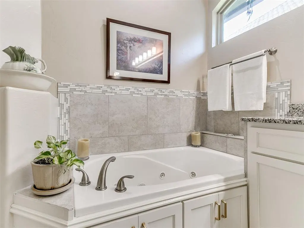 Photo 21 — 16717 Doyle Drive, Edmond, OK 73012