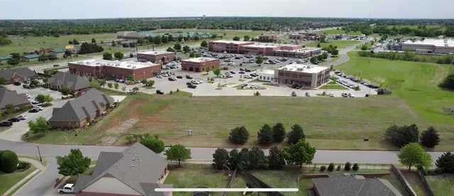 Photo 5 — 0 Covell Village Drive, Edmond, OK 73003