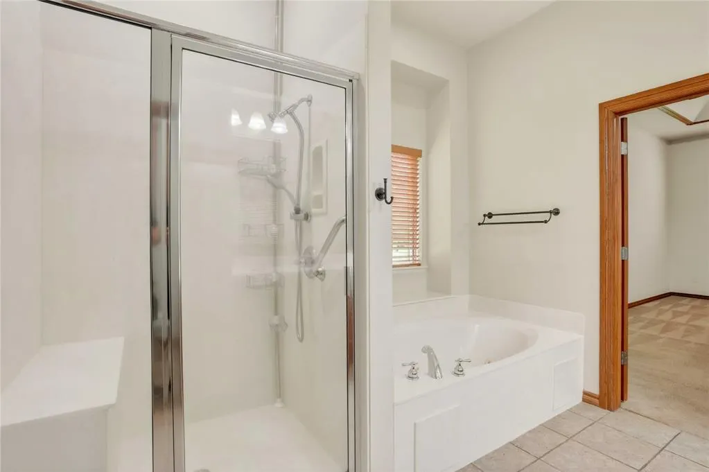 Photo 21 — 490 Daniel Lee Drive, Choctaw, OK 73020
