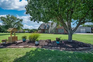 Sold home at 8277 Rockcliff Way