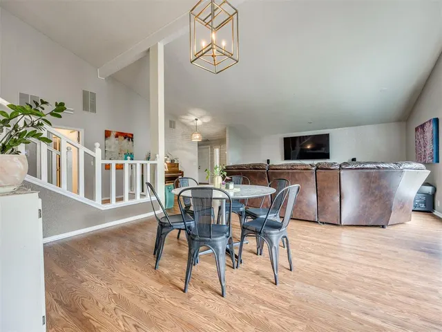 Photo 5 — 6612 Briarcreek Drive, Oklahoma City, OK 73162