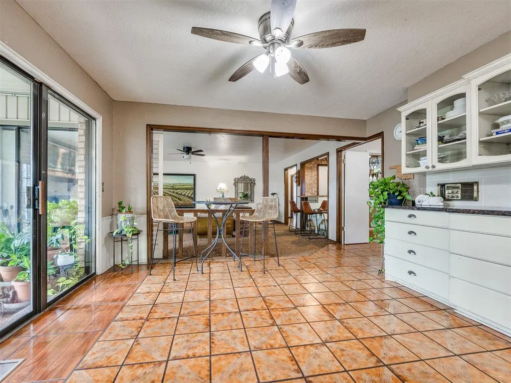 Photo 9 — 6612 Briarcreek Drive, Oklahoma City, OK 73162