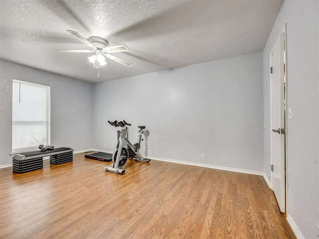 Photo 20 — 6612 Briarcreek Drive, Oklahoma City, OK 73162