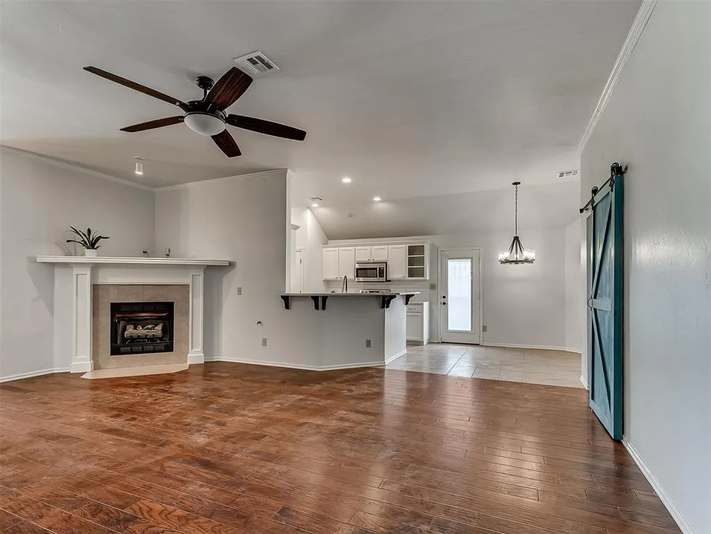 Photo 7 — 9213 NW 77th Street, Yukon, OK 73099