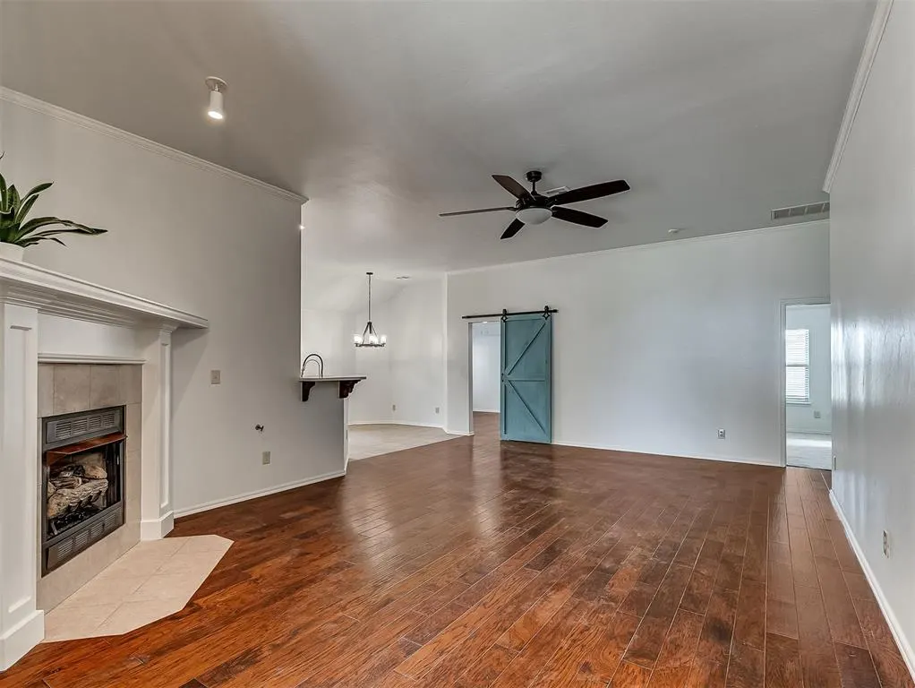 Photo 9 — 9213 NW 77th Street, Yukon, OK 73099